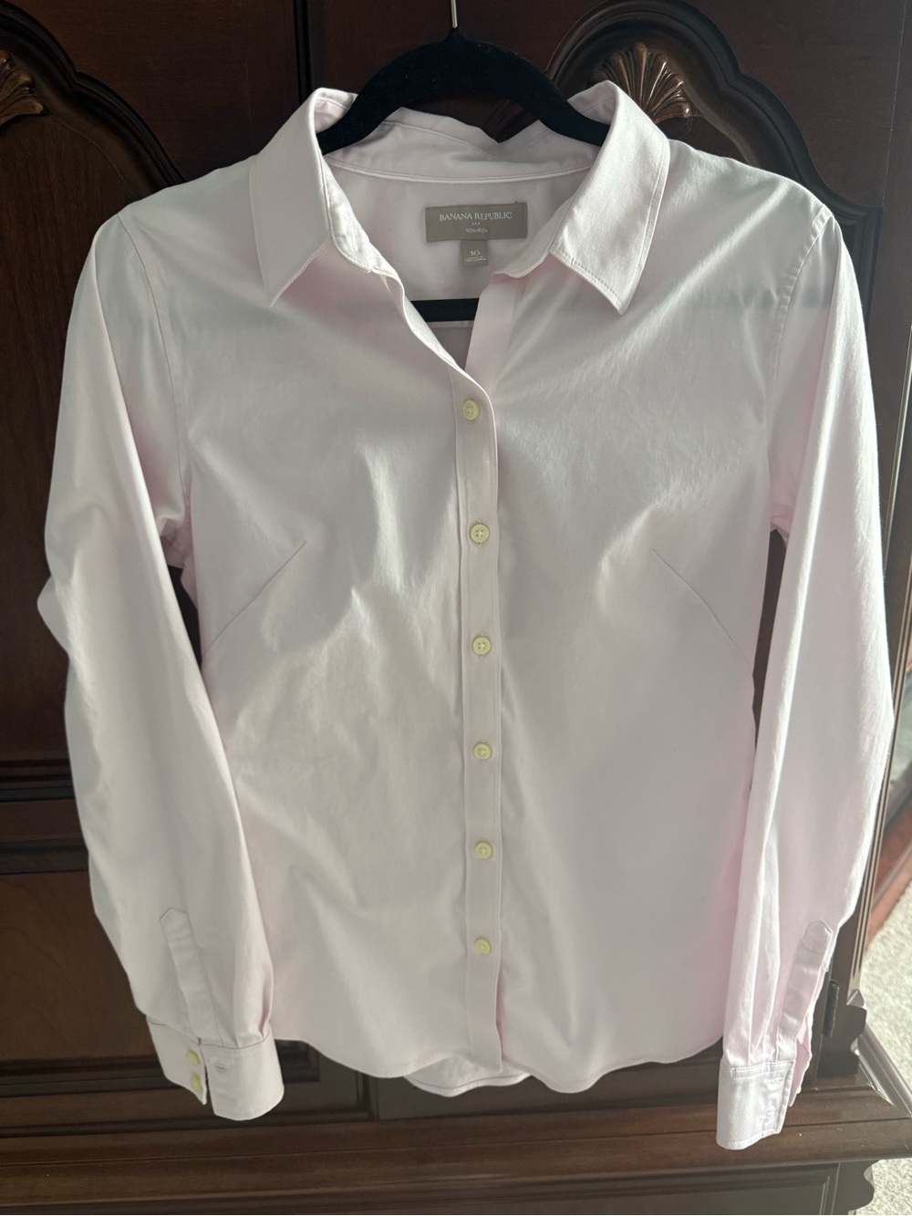 Banana Republic Light Pink Tailored Button-Down Shirt